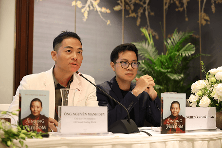 Hậu trường chuẩn bị