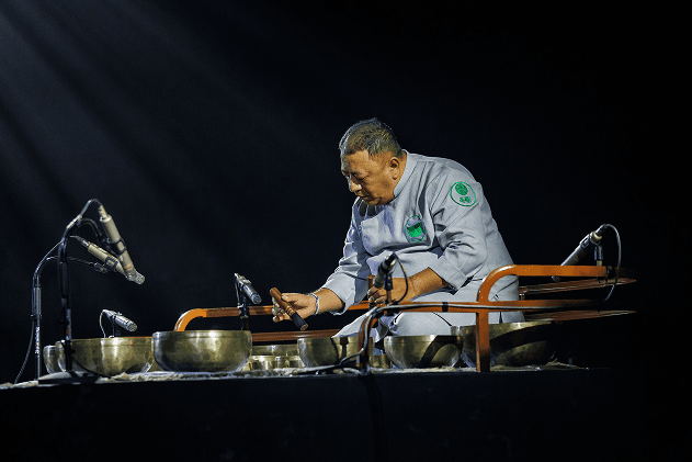 Khoảnh khắc trình diễn