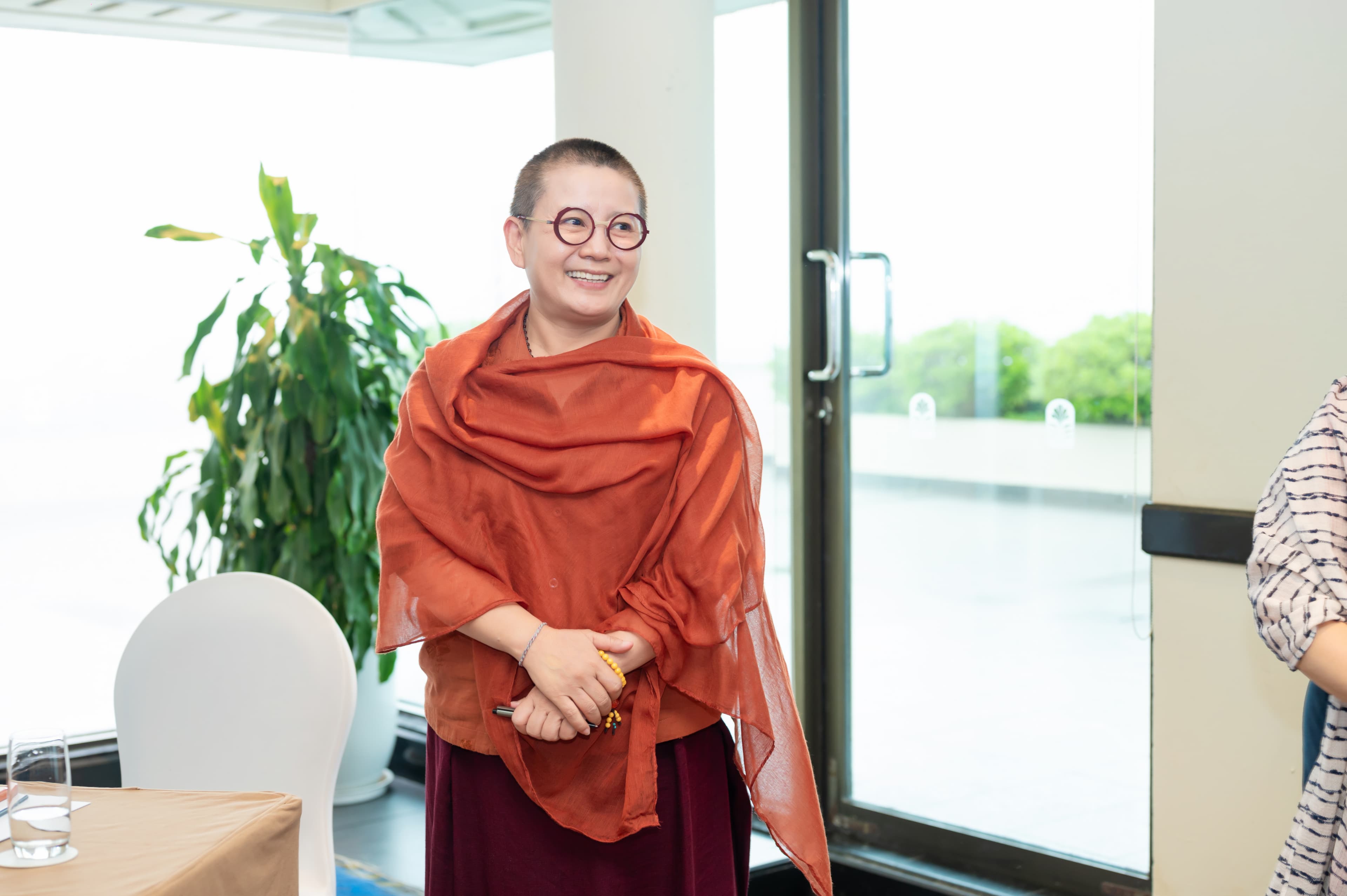 ANI CHOYING DROLMA CHIA SẺ TRÊN VNEXPRESS: "TÔI YÊU VIỆT NAM Ở ĐIỀU GIẢN DỊ" ❤