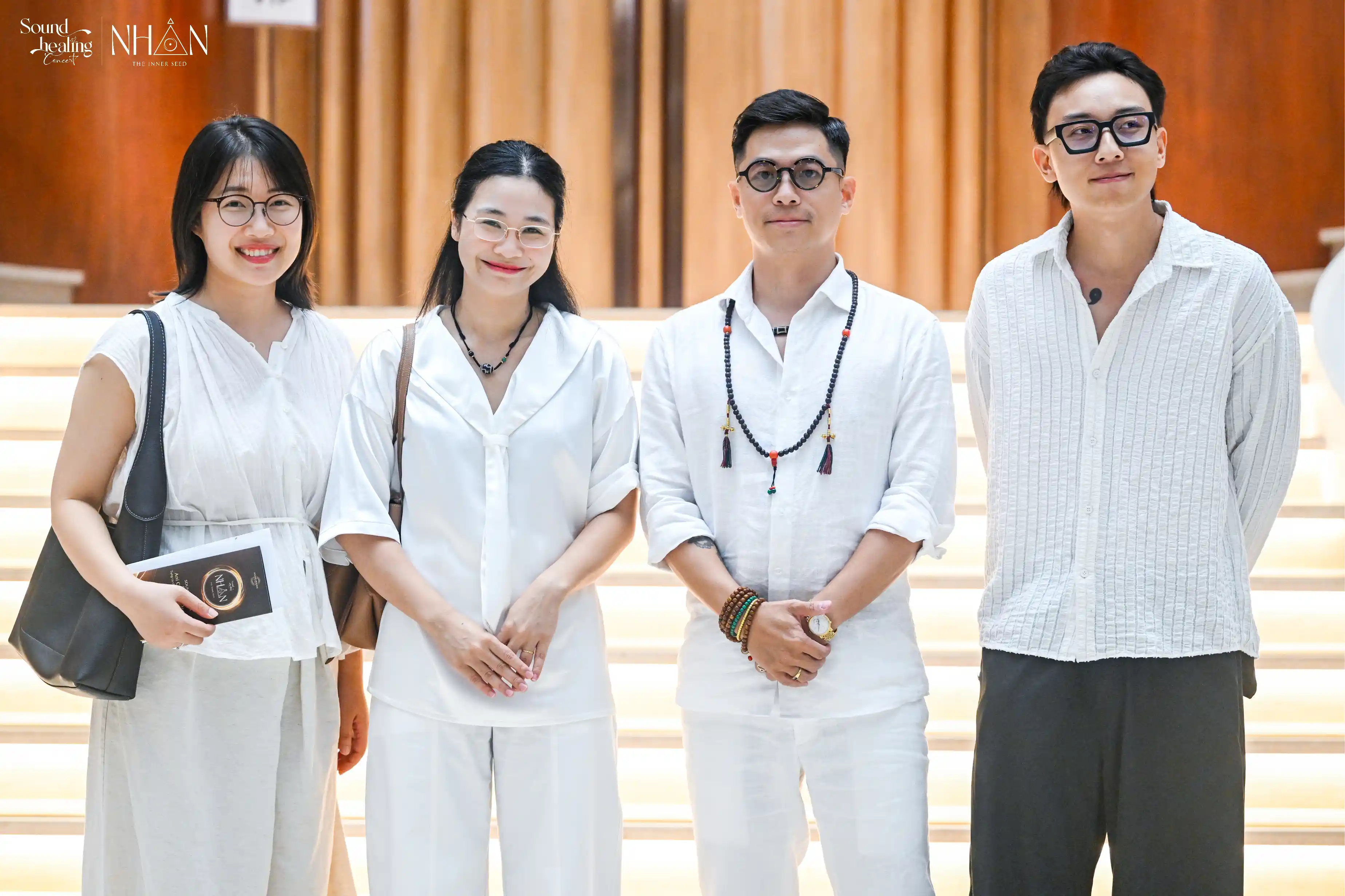 Khoảnh khắc đêm hòa nhạc tụng ca chân ngôn — Sound Healing Concert 2026 Hà Nội